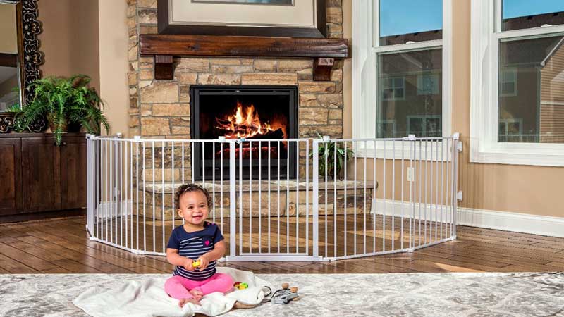Regalo-Super-Wide-Gate-and-Play-Yard
